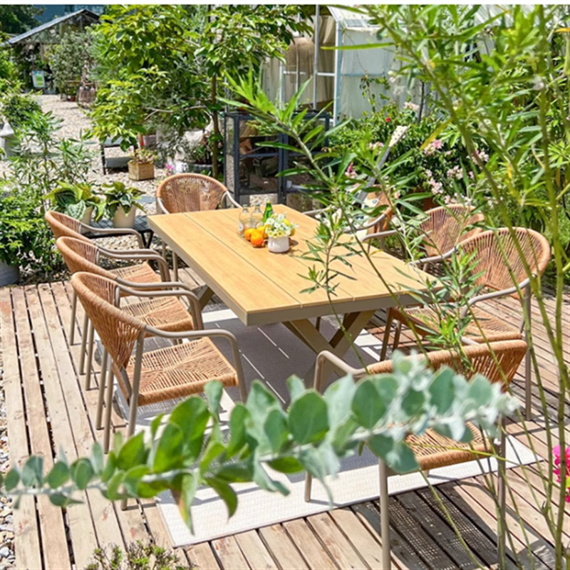 Outdoor barbecue table, courty - đánh giá và giá Gardening Hand Tools B&Q
